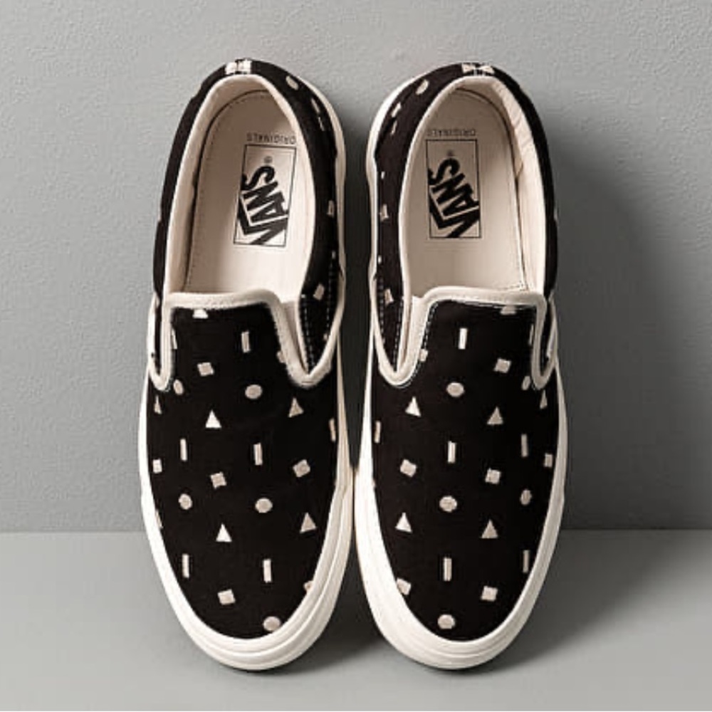NEW Vans OG Black Canvas Embroidered Geometric Slip Ons